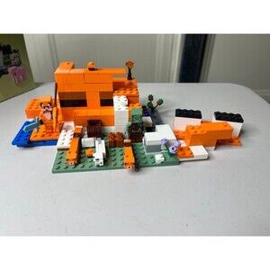 Lego  Minecraft  #21178 not complete
